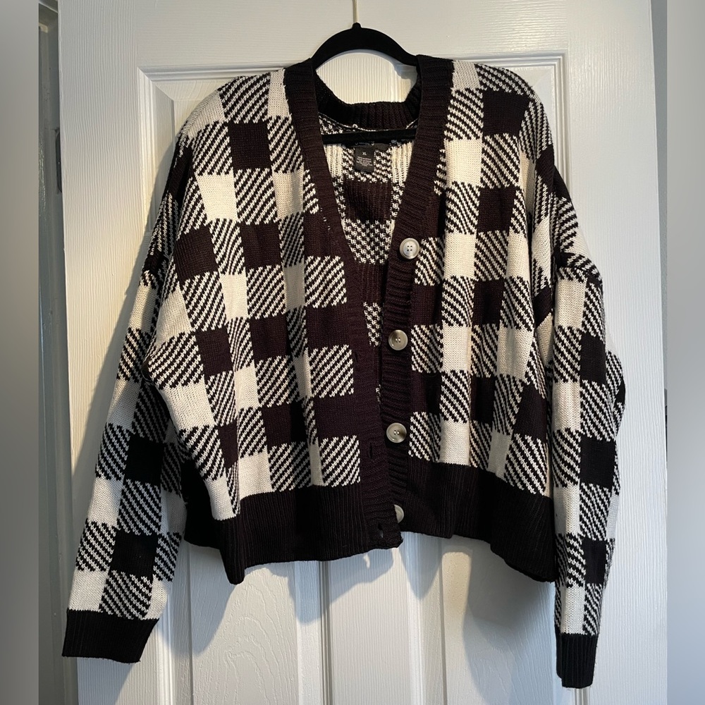 Black and white knit cardigan